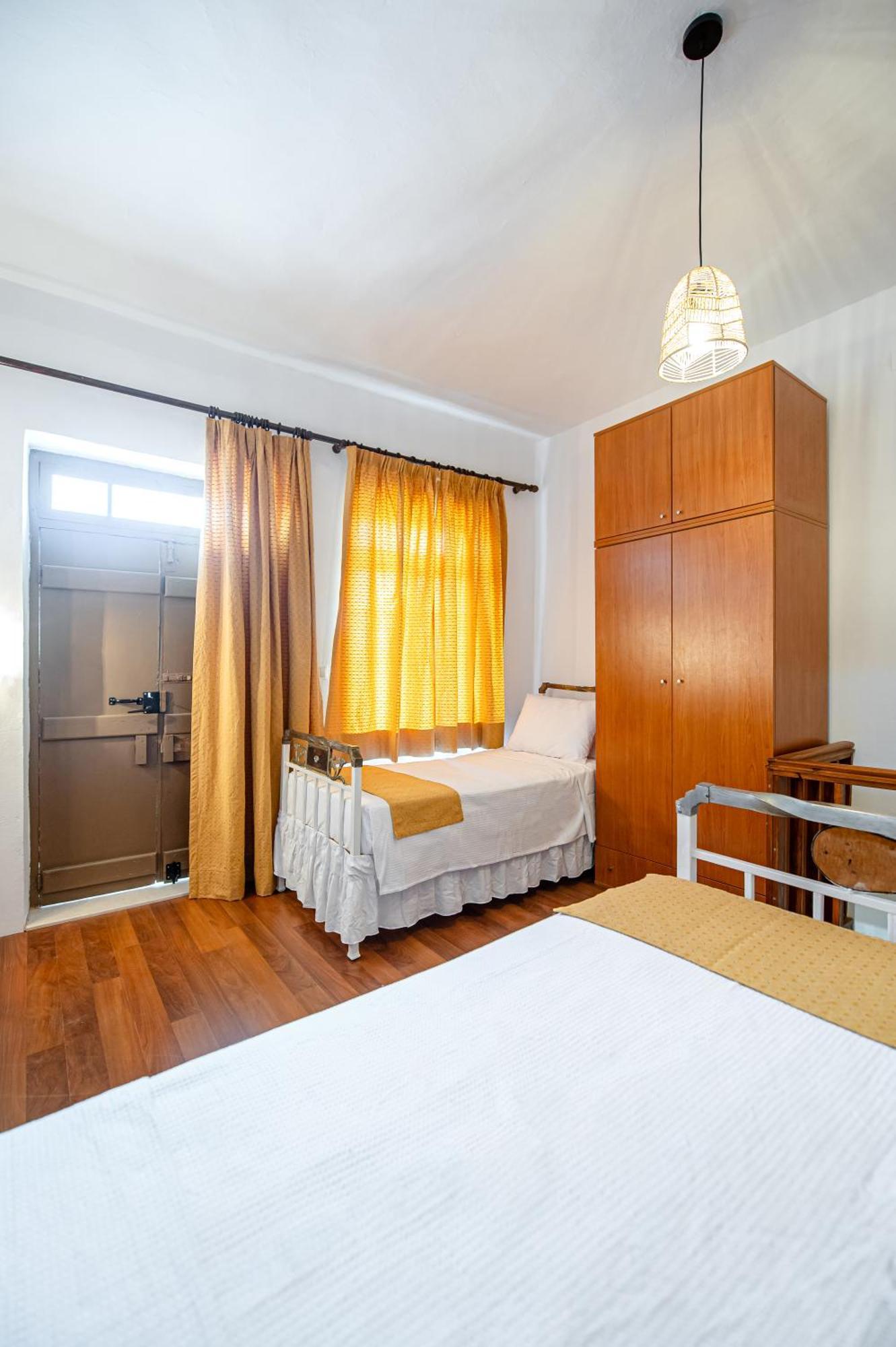 Petrino Residence Pombia Kültér fotó
